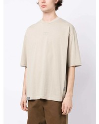 hellbeige bedrucktes T-Shirt mit einem Rundhalsausschnitt von Izzue