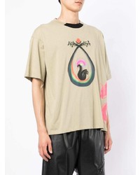 hellbeige bedrucktes T-Shirt mit einem Rundhalsausschnitt von Opening Ceremony