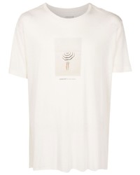 hellbeige bedrucktes T-Shirt mit einem Rundhalsausschnitt von OSKLEN