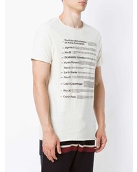 hellbeige bedrucktes T-Shirt mit einem Rundhalsausschnitt von OSKLEN