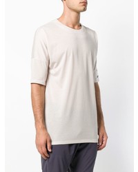 hellbeige bedrucktes T-Shirt mit einem Rundhalsausschnitt von Nike