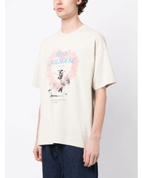 hellbeige bedrucktes T-Shirt mit einem Rundhalsausschnitt von FIVE CM