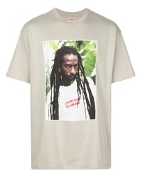 hellbeige bedrucktes T-Shirt mit einem Rundhalsausschnitt von Supreme