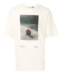 hellbeige bedrucktes T-Shirt mit einem Rundhalsausschnitt von Undercover