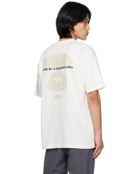 hellbeige bedrucktes T-Shirt mit einem Rundhalsausschnitt von AAPE BY A BATHING APE