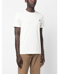 hellbeige besticktes T-Shirt mit einem Rundhalsausschnitt von Fred Perry