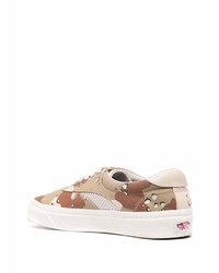 hellbeige Camouflage Segeltuch niedrige Sneakers von Vans