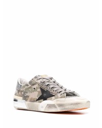 hellbeige Camouflage Segeltuch niedrige Sneakers von Golden Goose