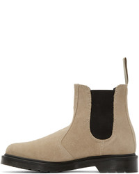 hellbeige Chelsea Boots aus Wildleder von Dr. Martens