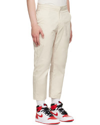 hellbeige Chinohose von Nike