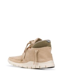 hellbeige Chukka-Stiefel aus Wildleder von VISVIM