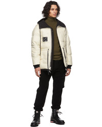 hellbeige Daunenjacke von Moncler Genius