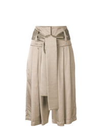 hellbeige Bermuda-Shorts mit Falten von Maison Flaneur
