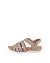 hellbeige flache Sandalen aus Leder von Gabor