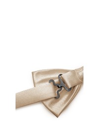hellbeige Fliege von Ladeheid