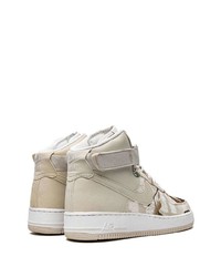 hellbeige hohe Sneakers aus Leder von Nike