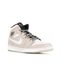 hellbeige hohe Sneakers aus Leder von Nike