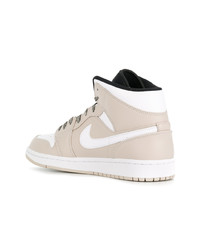 hellbeige hohe Sneakers aus Leder von Nike