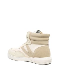 hellbeige hohe Sneakers aus Leder von VISVIM