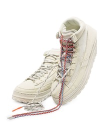 hellbeige hohe Sneakers aus Leder von Converse