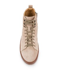 hellbeige hohe Sneakers aus Wildleder von Henderson Baracco