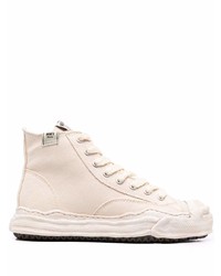 hellbeige hohe Sneakers von Maison Mihara Yasuhiro