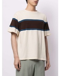 hellbeige horizontal gestreiftes T-Shirt mit einem Rundhalsausschnitt von Jil Sander