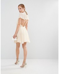 hellbeige Kleid von Keepsake