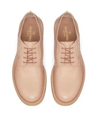 hellbeige klobige Leder Derby Schuhe von Valentino Garavani