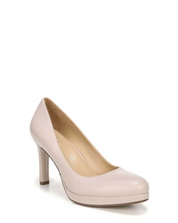 hellbeige klobige Leder Pumps