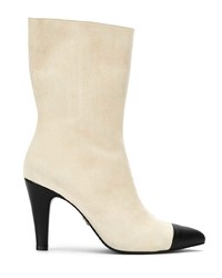 hellbeige Leder mittelalte Stiefel von Andrea Bogosian