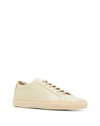 hellbeige Leder niedrige Sneakers von Common Projects