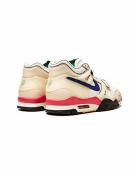 hellbeige Leder niedrige Sneakers von Nike