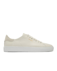 hellbeige Leder niedrige Sneakers von Axel Arigato