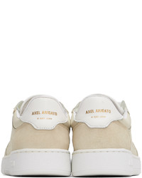 hellbeige Leder niedrige Sneakers von Axel Arigato