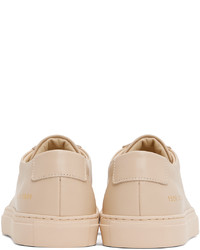 hellbeige Leder niedrige Sneakers von Common Projects