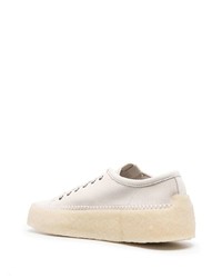 hellbeige Leder niedrige Sneakers von Clarks Originals