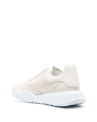 hellbeige Leder niedrige Sneakers von Alexander McQueen