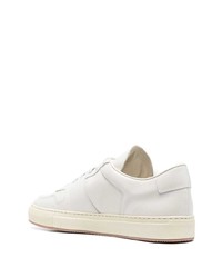 hellbeige Leder niedrige Sneakers von Common Projects