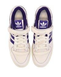 hellbeige Leder niedrige Sneakers von adidas