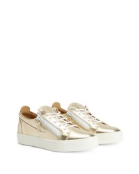 hellbeige Leder niedrige Sneakers von Giuseppe Zanotti