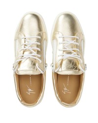 hellbeige Leder niedrige Sneakers von Giuseppe Zanotti