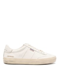 hellbeige Leder niedrige Sneakers von Golden Goose