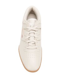 hellbeige Leder niedrige Sneakers von Reebok