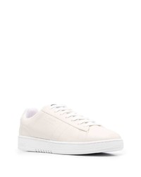 hellbeige Leder niedrige Sneakers von Axel Arigato