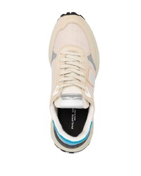 hellbeige Leder niedrige Sneakers von Philippe Model Paris