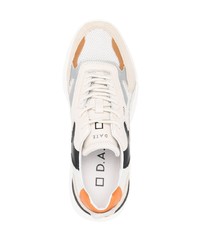 hellbeige Leder niedrige Sneakers von D.A.T.E