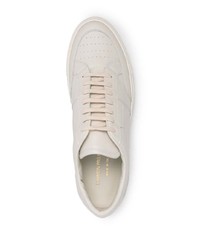 hellbeige Leder niedrige Sneakers von Common Projects