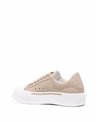 hellbeige Leder niedrige Sneakers von Alexander McQueen