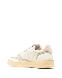 hellbeige Leder niedrige Sneakers von AUTRY